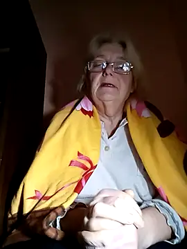 AmyLove353 online show from 02.04.26