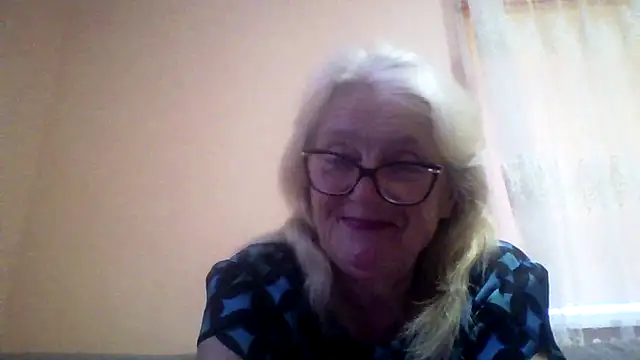 Snapshot of AmyLove353 chatting on 06.25.26 AmyLove353 online show from 06.25.26