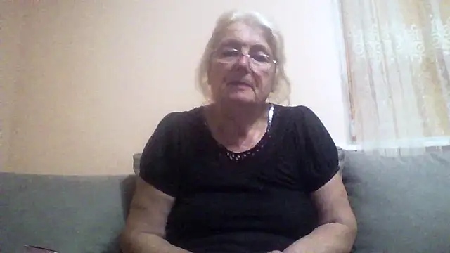 Snapshot of AmyLove353 chatting on 07.17.26 AmyLove353 online show from 07.17.26