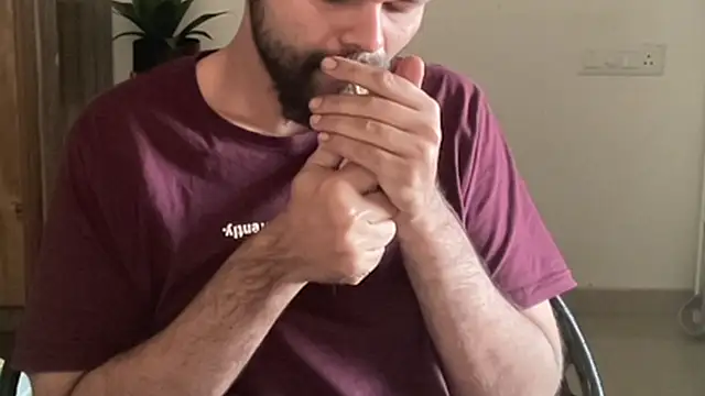 MakeMeAwareAah online show from 12.20.25