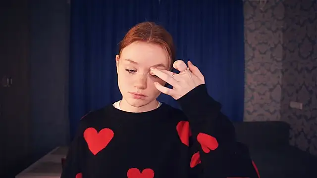 KarlynGow online show from 11.11.25