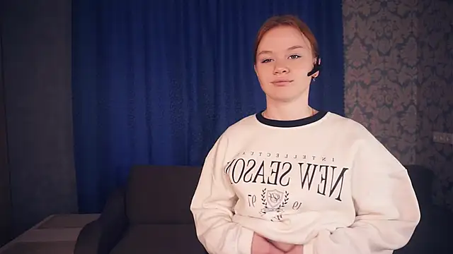 KarlynGow online show from 11.26.25