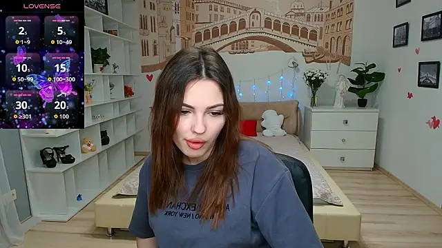 Snapshot of KittyShenson chatting on 02.26.26 KittyShenson online show from 02.26.26