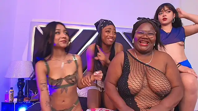 Britanny-Jhonsons online show from 11.21.25