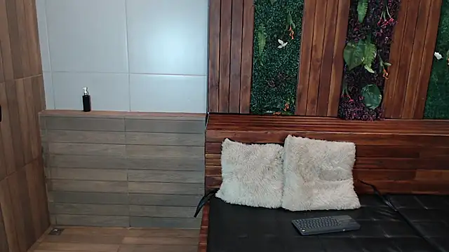 Lil James online show from 11.13.25