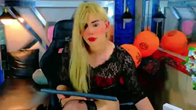 Jennfer Winson online show from 10.25.25