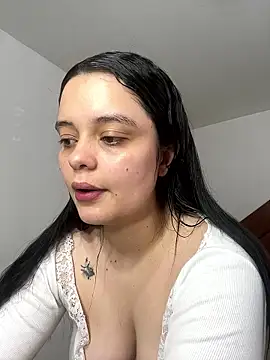 Selena Roa online show from 01.11.26