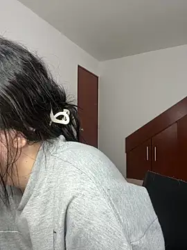 Snapshot of Selena_Roa chatting on 02.11.26 Selena Roa online show from 02.11.26