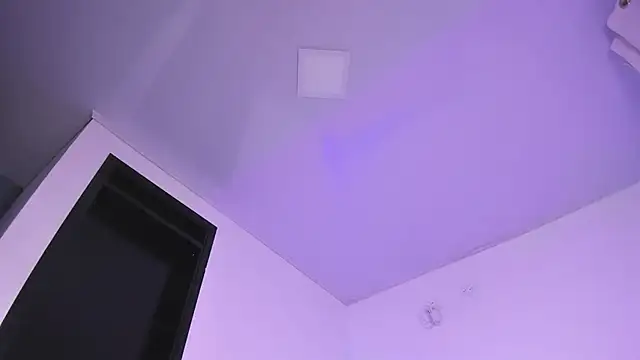 miah storm online show from 01.08.26