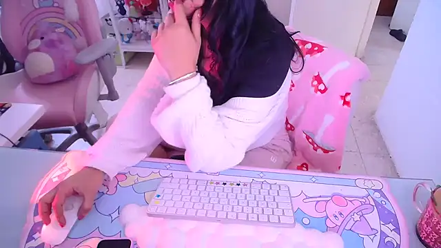 Snapshot of kaithra chatting on 02.03.26 kaithra online show from 02.03.26