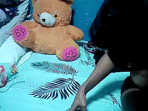 SmallluncutCock online show from 11.16.25