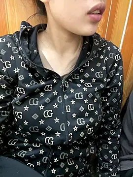 kitty-20x online show from 10.23.25