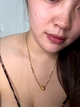 helo-kitty online show from 11.06.25