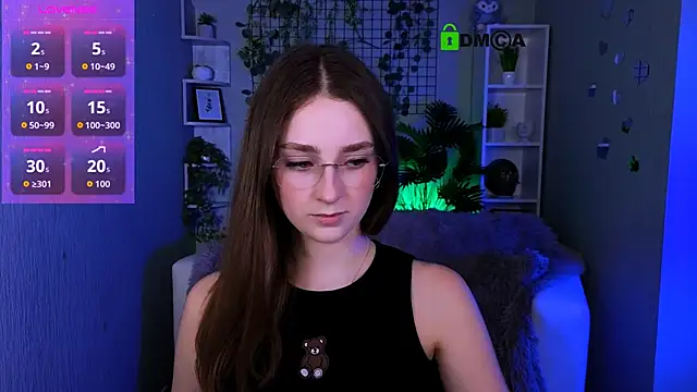 Snapshot of alisabliss chatting on 06.15.26 alisabliss online show from 06.15.26