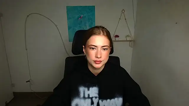 Candy Chloe  online show from 10.28.25