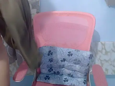 Skinny Jean18xxx online show from 02.11.26