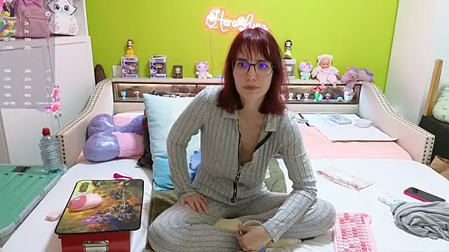  HeraLuna  online show from 03.03.26