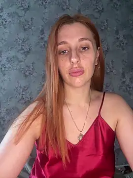 Snapshot of ZoeBurton chatting on 06.11.26 ZoeBurton online show from 06.11.26