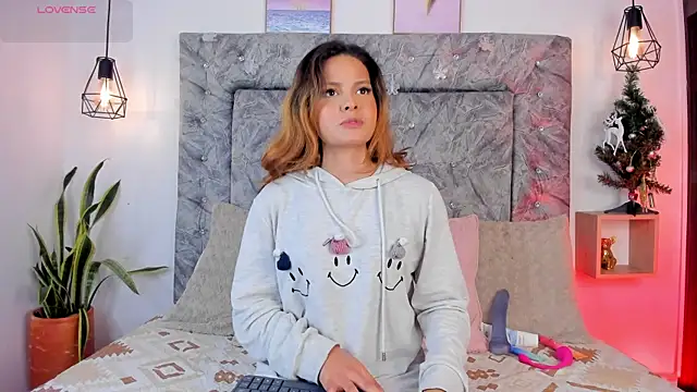 Amatista desire online show from 11.28.25