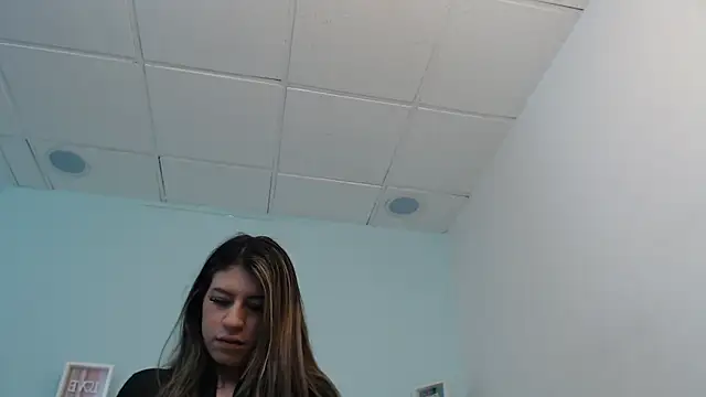 SusanWilliams  online show from 02.05.26