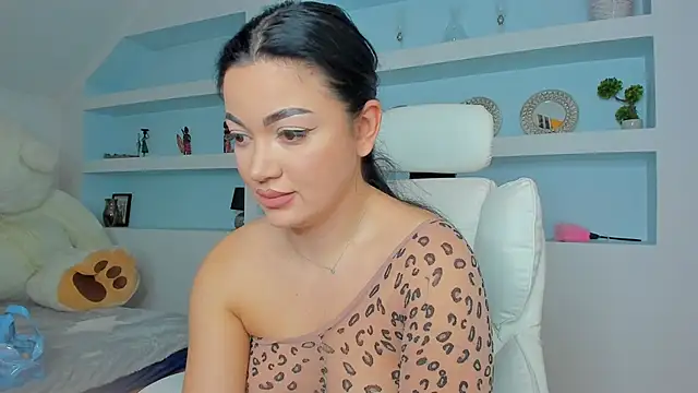 juliexxx online show from 12.02.25