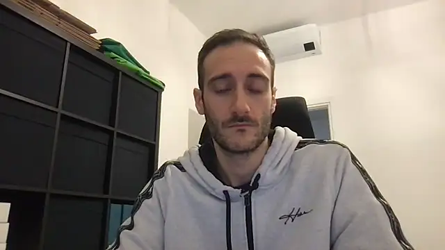 LukaShyGuy online show from 11.26.25