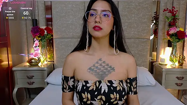 Penelope-Cross online show from 02.20.26