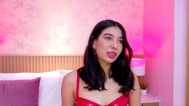 AdelineJhones online show from 11.28.25