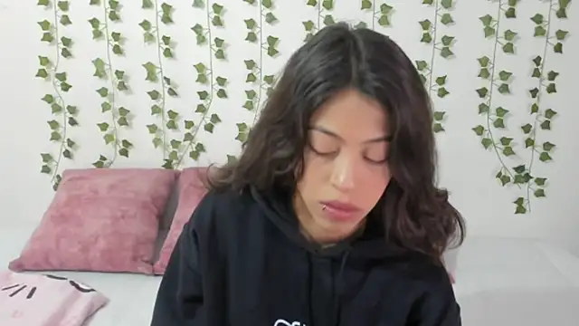 emily jonessxx online show from 02.03.26