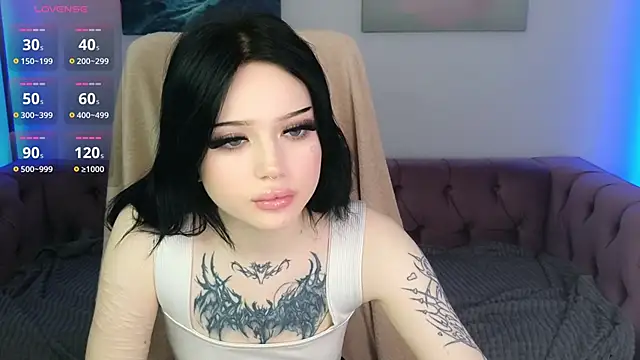 Emma Kirks online show from 01.11.26