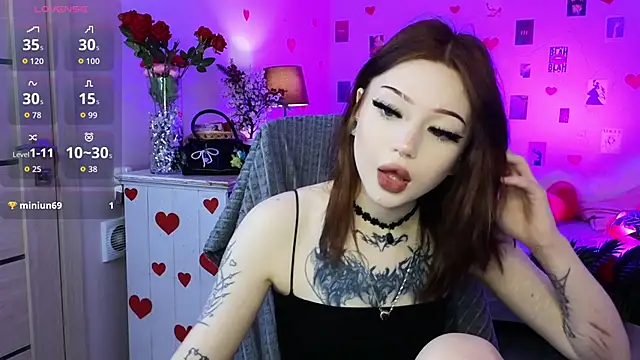 Emma Kirks online show from 02.20.26