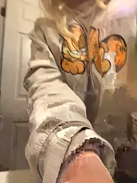 CreammieDelite online show from 01.15.26