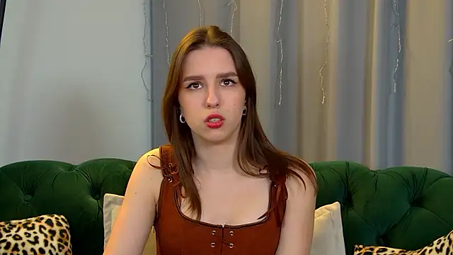 Snapshot of AliceAtkins chatting on 01.16.26 AliceAtkins online show from 01.16.26