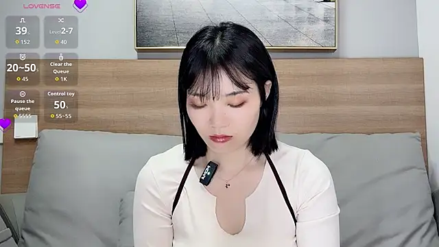 upoo7lt online show from 11.17.25