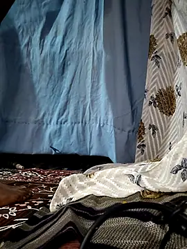 Ezabelljohn online show from 04.16.26