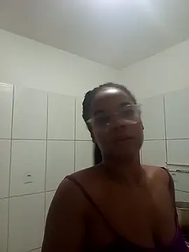 Prettahsantos29 online show from 11.06.25