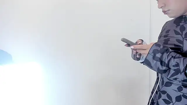 SweetKata  online show from 10.28.25