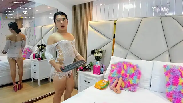 SweetKata  online show from 12.22.25