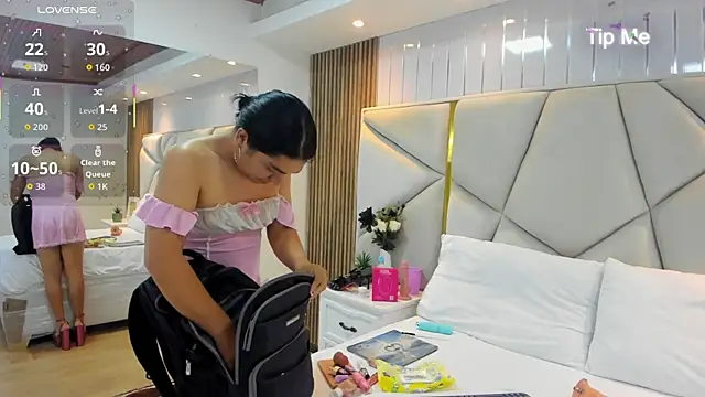 SweetKata  online show from 01.10.26