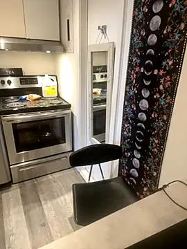 elliepixie online show from 10.28.25