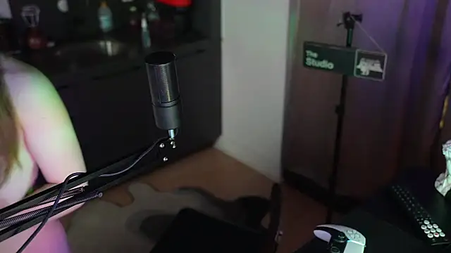 Snapshot of elliepixie chatting on 01.16.26 elliepixie online show from 01.16.26