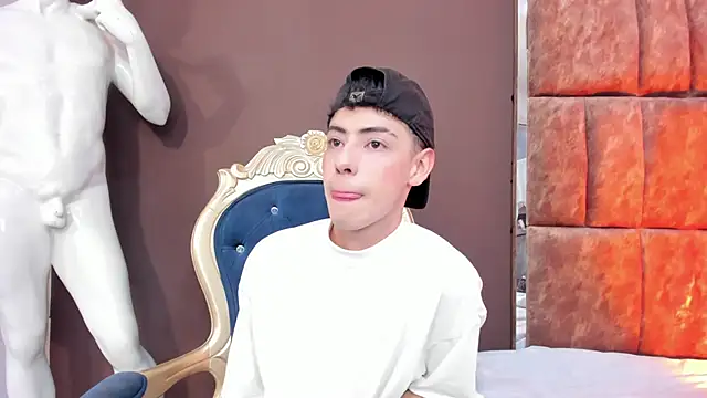 Sebastian Reed online show from 01.11.26