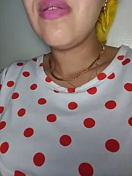Snapshot of Sexy-girl chatting on 07.17.26 Sexy-girl online show from 07.17.26