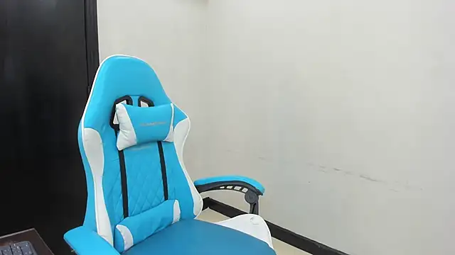 agata18  online show from 11.11.25