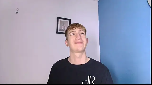 Snapshot of Erick_Taylor3 chatting on 04.18.26 Erick Taylor3 online show from 04.18.26
