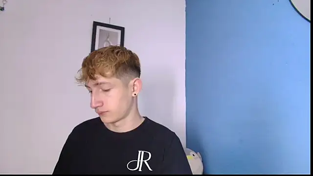 Snapshot of Erick_Taylor3 chatting on 04.18.26 Erick Taylor3 online show from 04.18.26