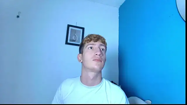 Snapshot of Erick_Taylor3 chatting on 04.28.26 Erick Taylor3 online show from 04.28.26