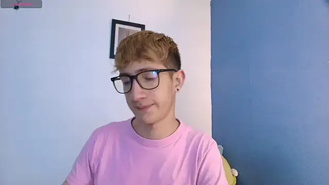 Snapshot of Erick_Taylor3 chatting on 04.29.26 Erick Taylor3 online show from 04.29.26