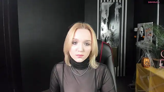 Rita Sunny online show from 10.27.25