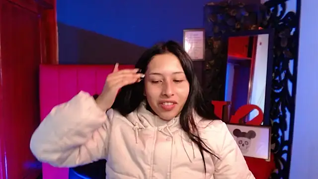 Snapshot of melissa__dolce chatting on 07.14.26 melissa dolce online show from 07.14.26